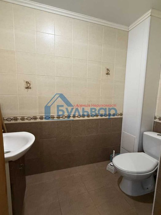 3к квартира, 64 м2, цегла, ТЕПЛОЛІЧИЛЬНИК, зуп.Фурманова