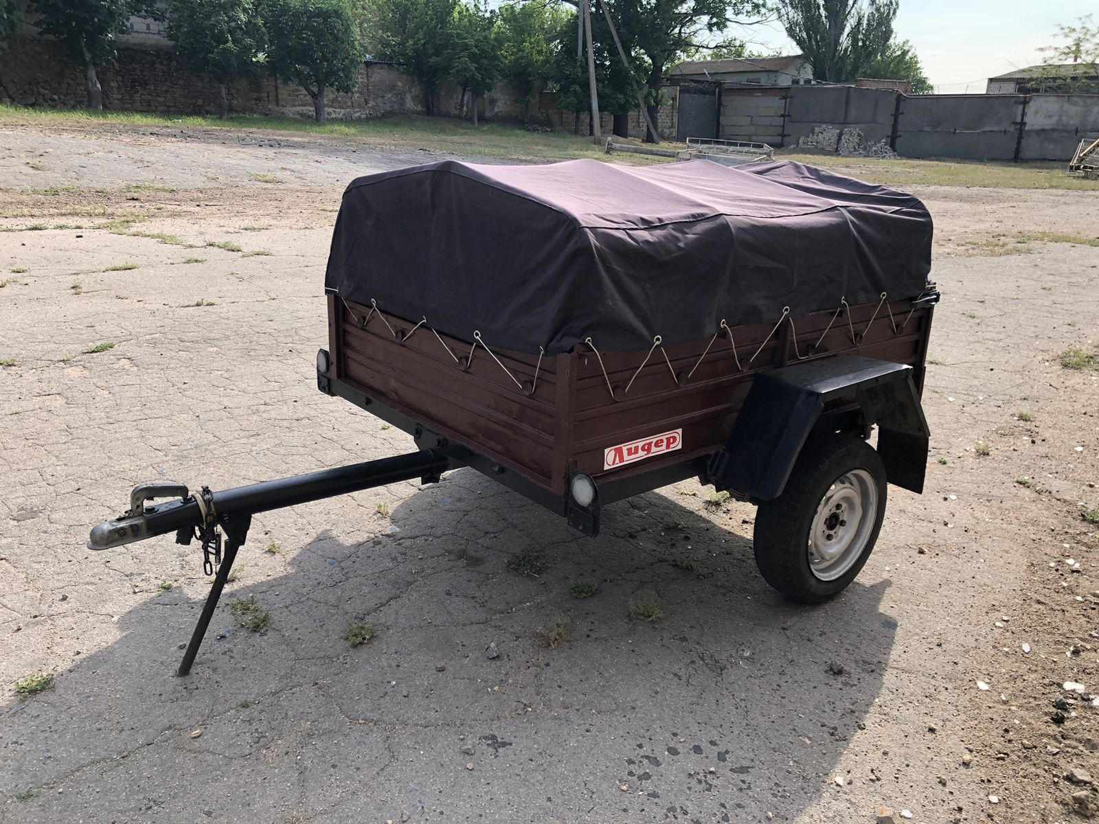 Продам прицеп к легковому автомобилю
