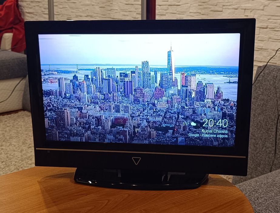 Telewizor 18.5 Cali
