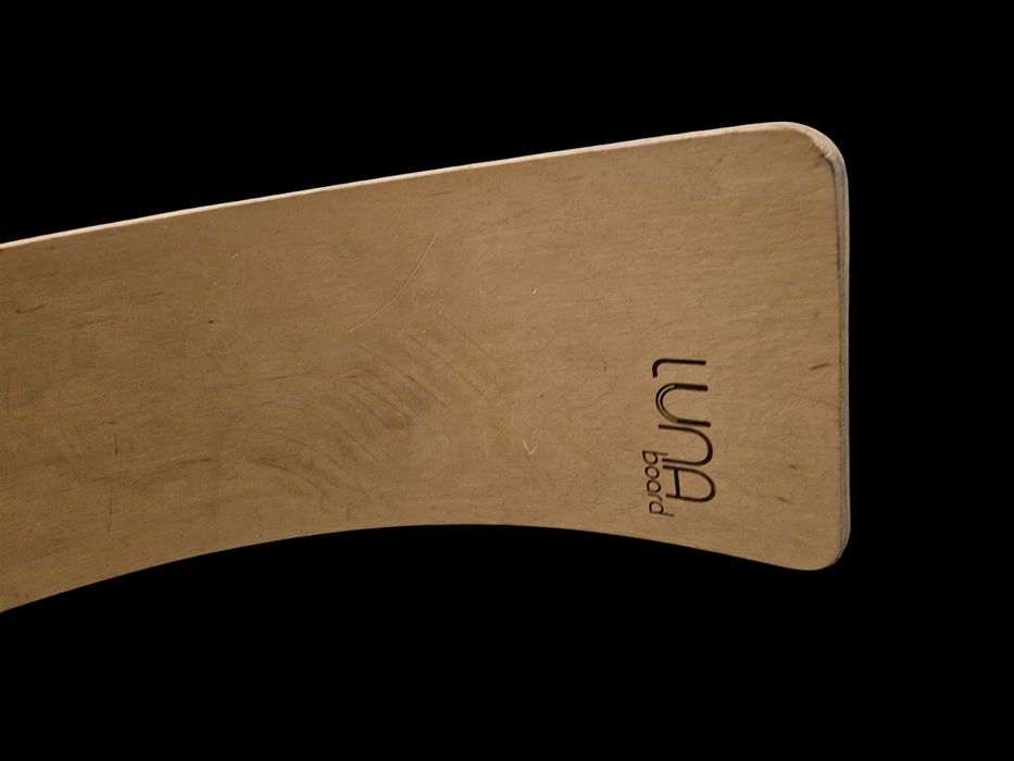 Drewniana deska balansująca Luna Board – bujak Montessori