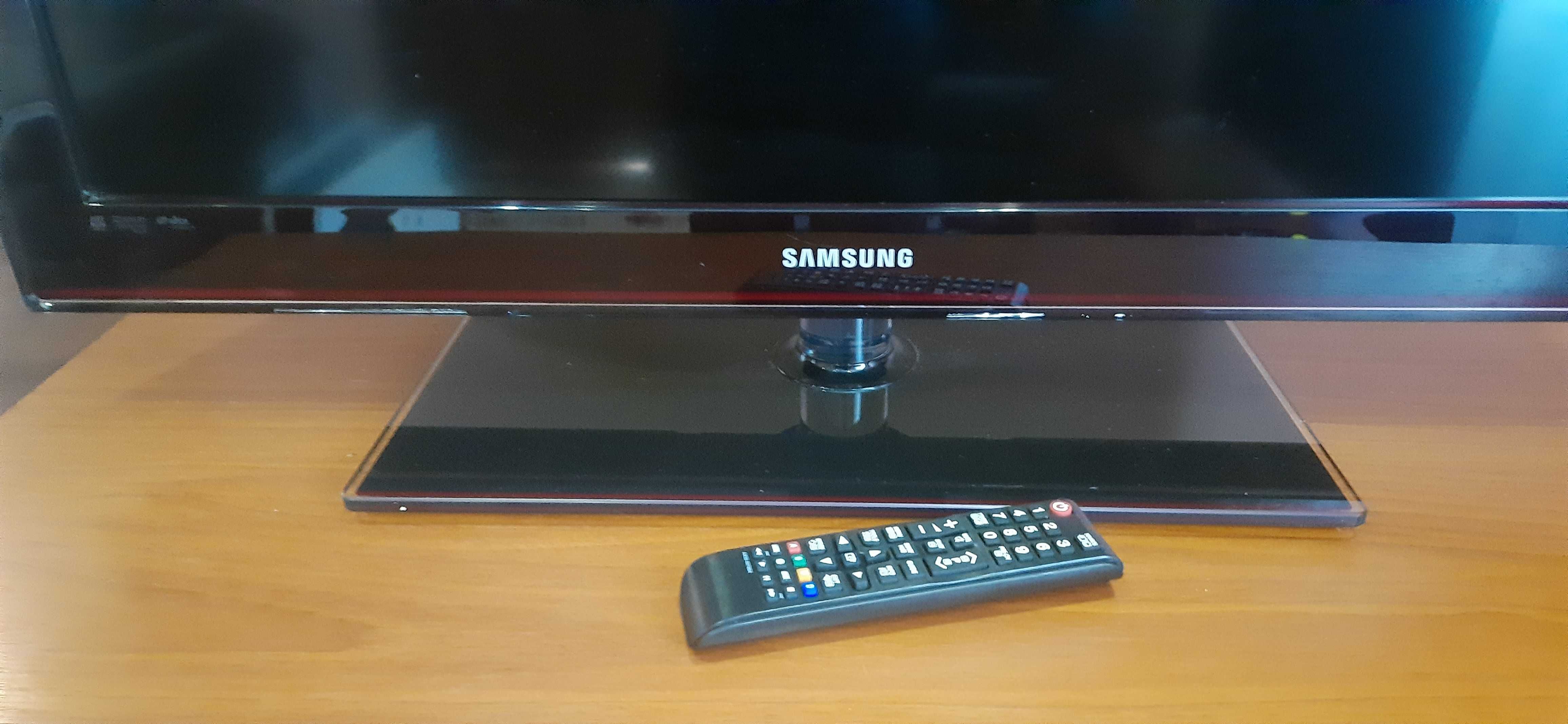Телевізор "32" Samsung(LE32C579J1S)