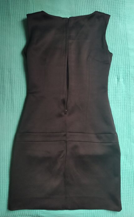 Mała czarna, mini sukienka bez rękawów Orsay XS Zakończenie roku