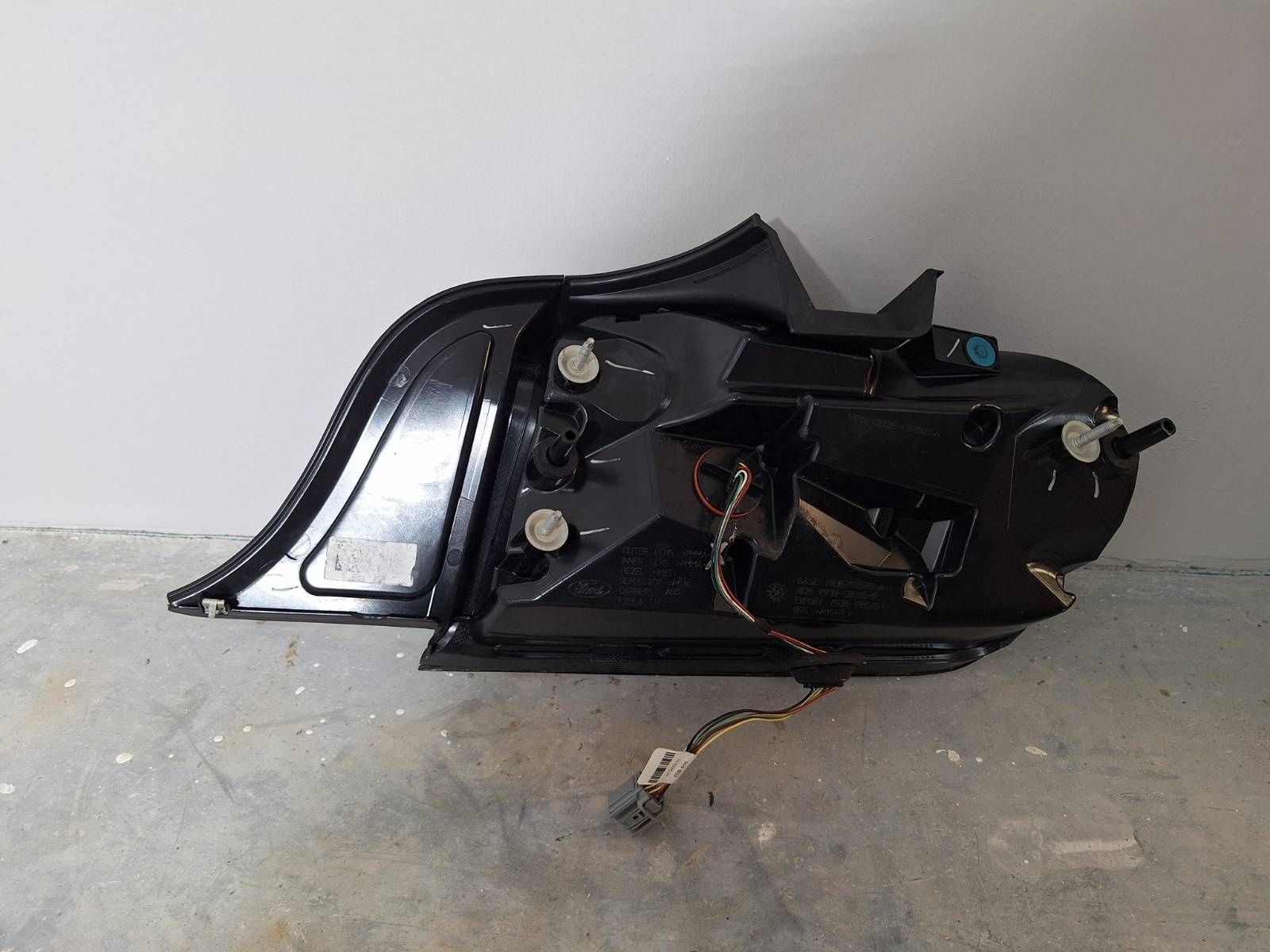 Lampa tylna lewa Ford Mustang VI gen 2015, 2016, 2017 S550, nr. 68