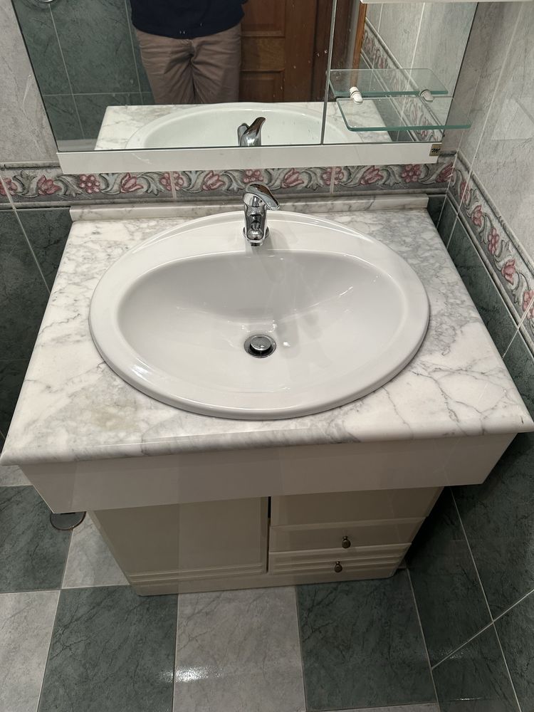 Armário Casa Banho com torneira (NOVO)