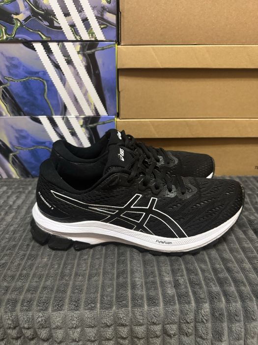 Чоловічі кросівки  GT-Xuberance 2 42(27см) оригінал