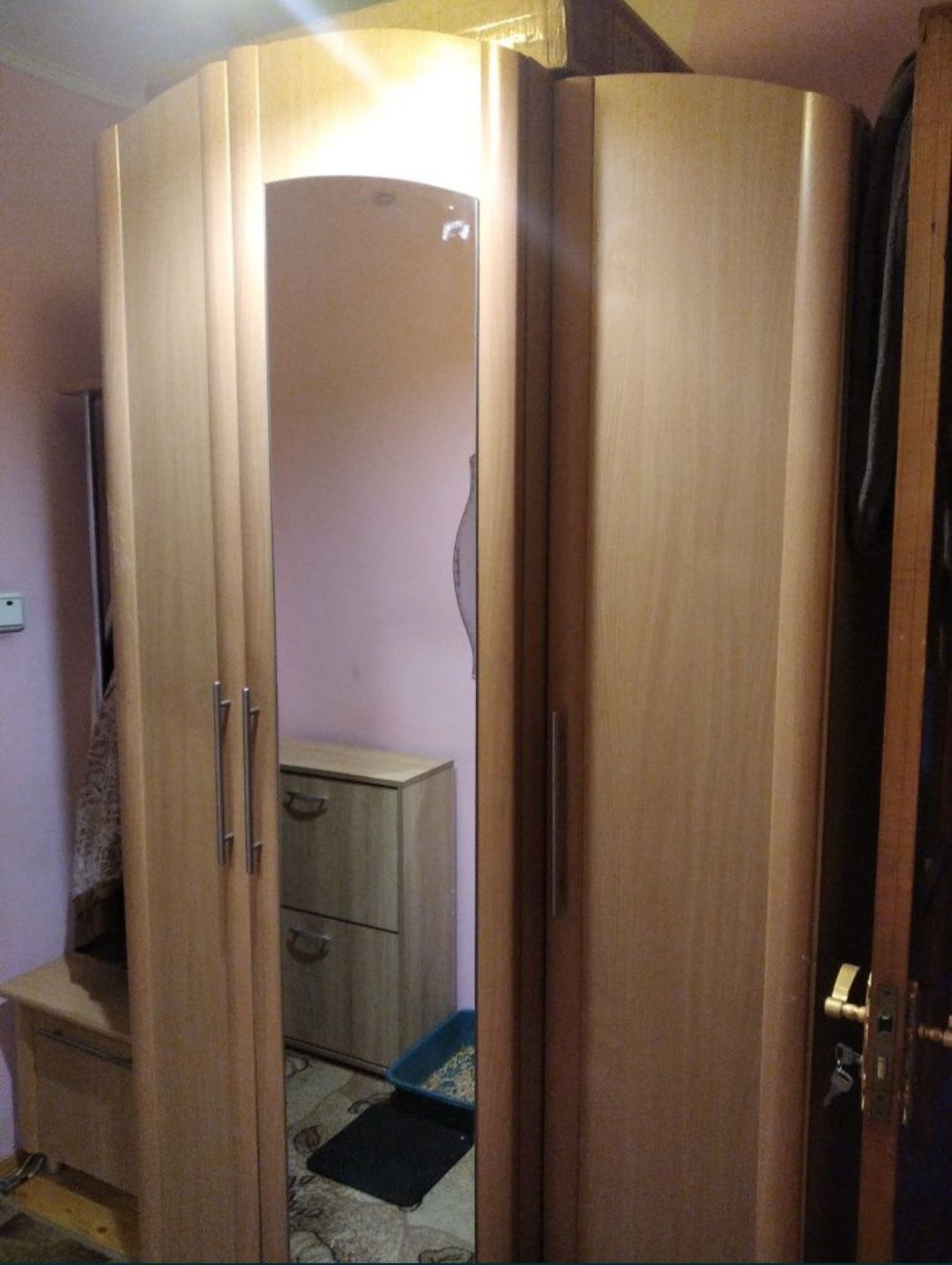 Продам прихожу-шафу