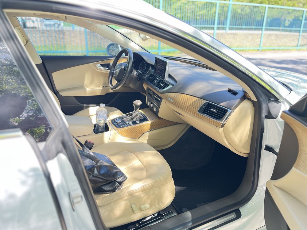 Audi A7 4g 2012 рік 15000$
