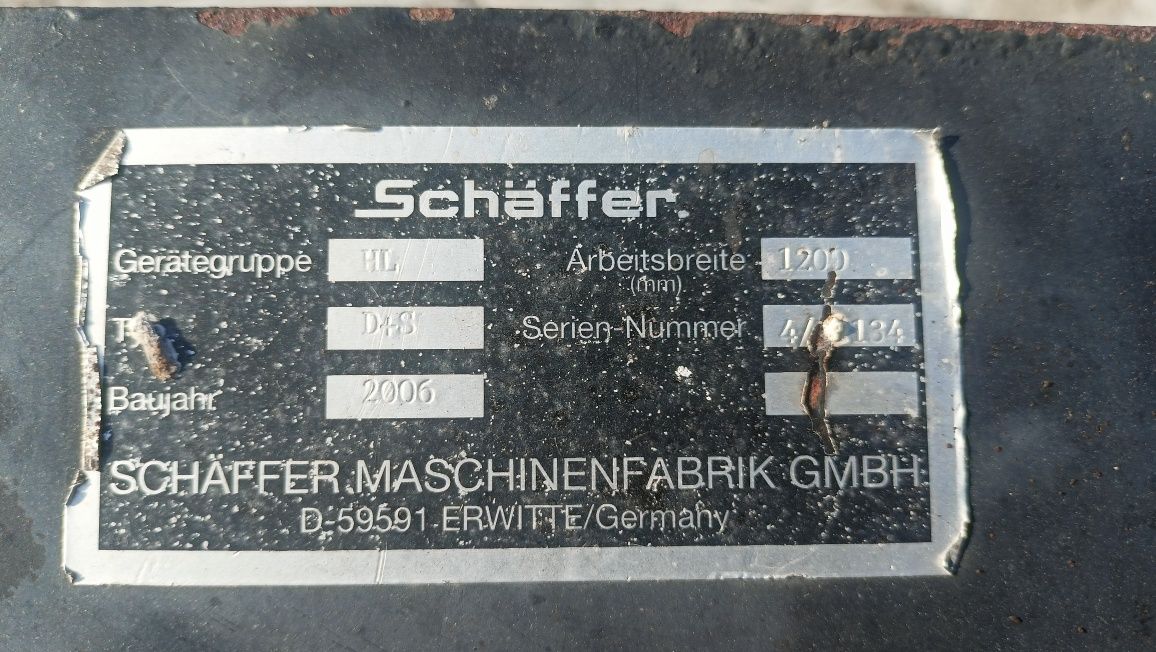 Osprzęt mini ładowarki  Schaffer paleciak,widły, łyżka szerokość 120cm