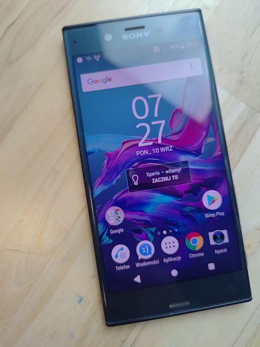 Telefon smartfon Sony Xperia XZ F8331