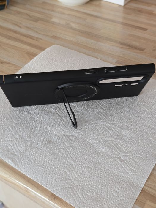 Магнітний чохол з підставкою для Samsung S24 Ultra