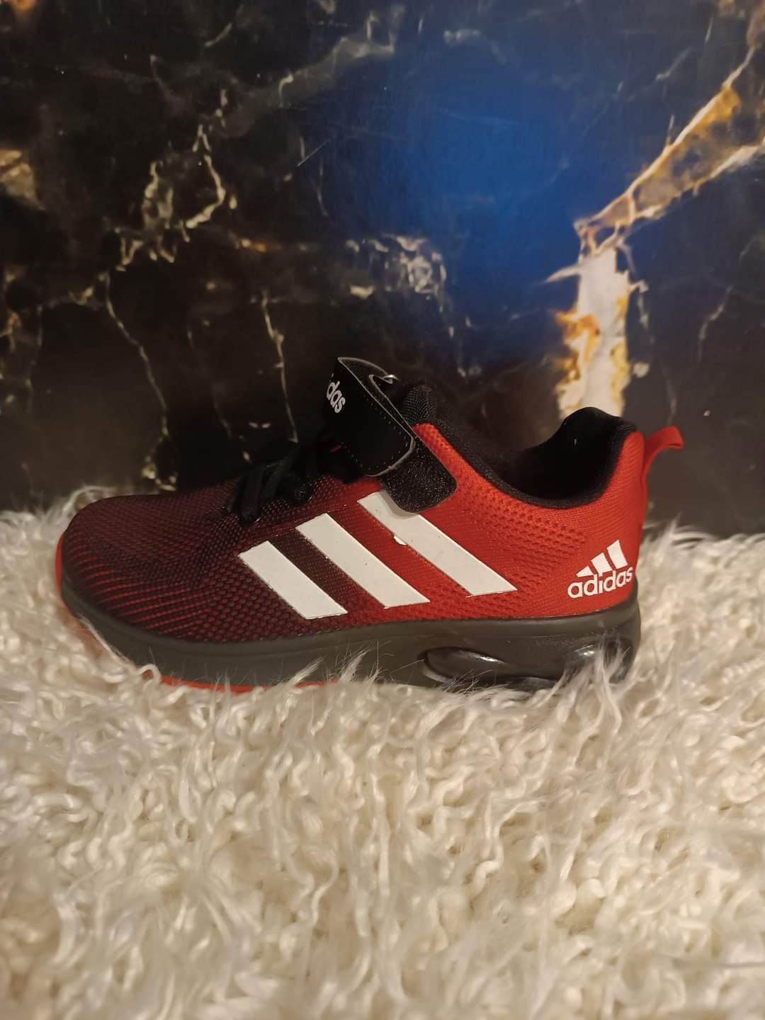 Adidasy dla chłopca