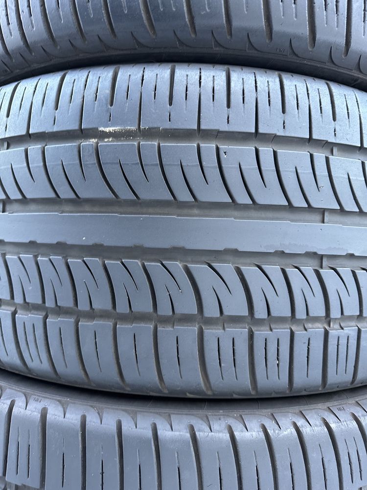 295/40/22 Pirelli Scorpion Zero Asimmetrico MO1