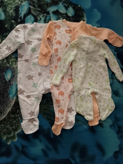 Одяг для новонароджених