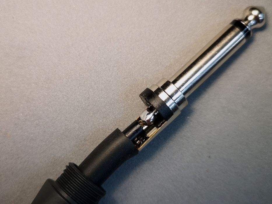 Кабель для електрогітари KLOTZ AC110 та NEUTRIK NP-2X