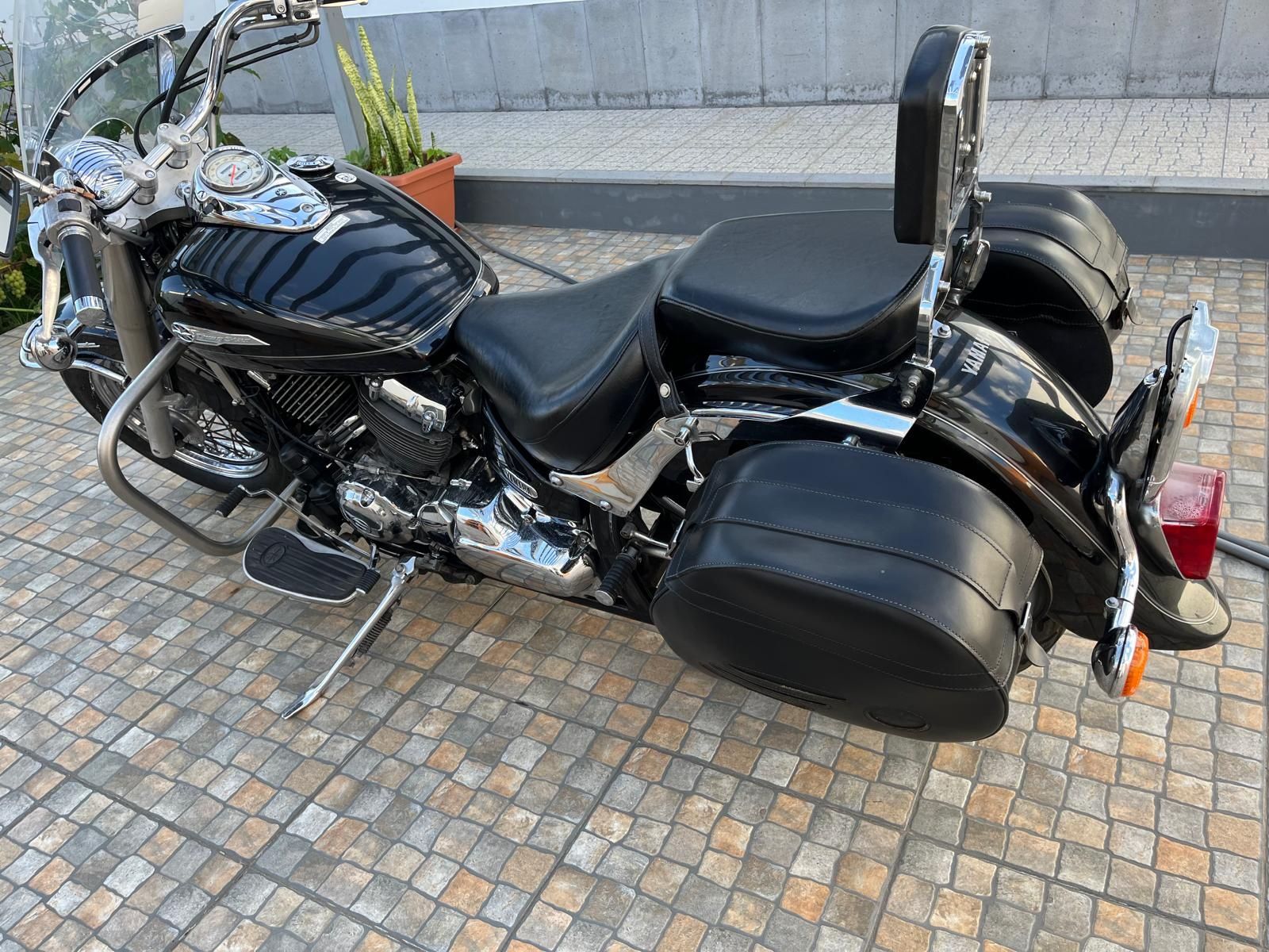 Mota Yamaha 650 cilindradas