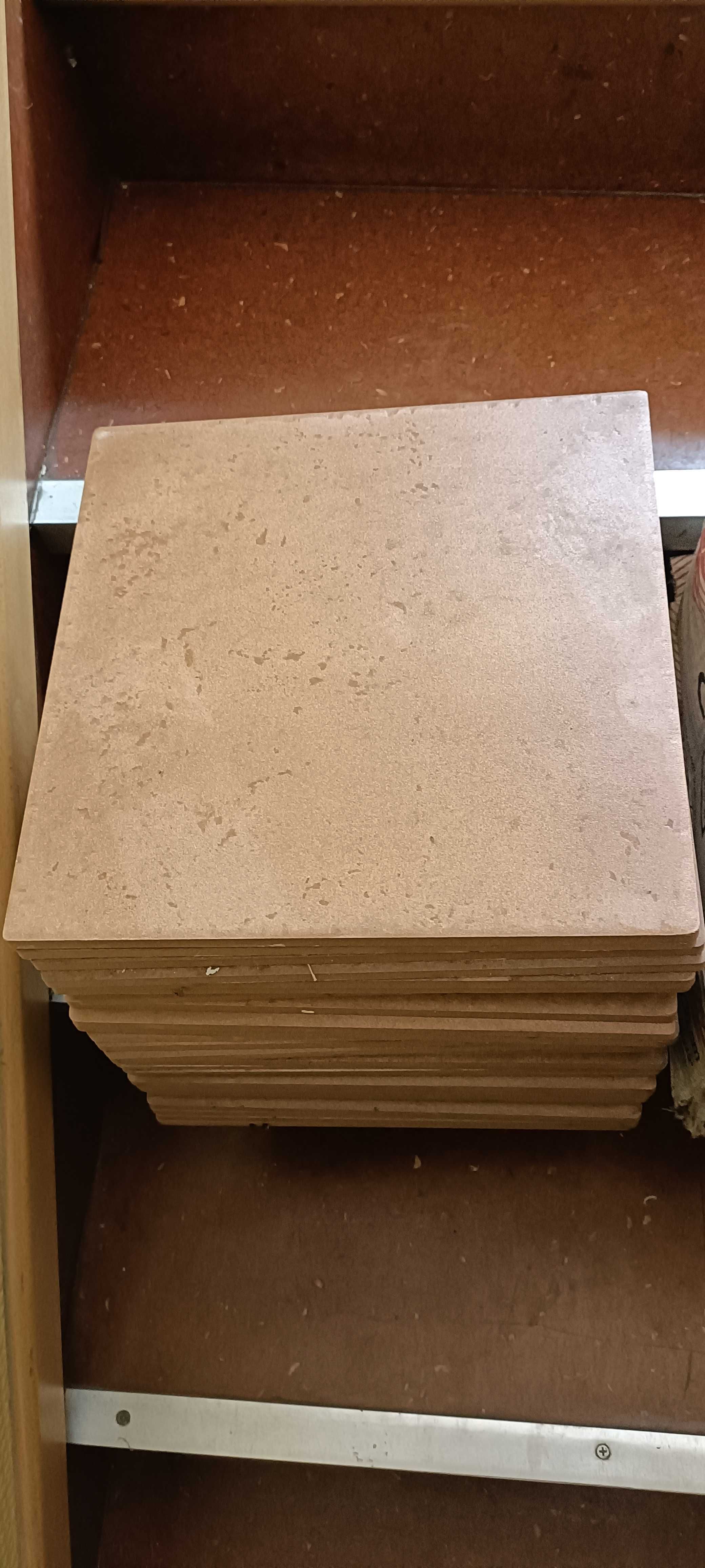 Płytka gresowa firmy Cerim 30x30