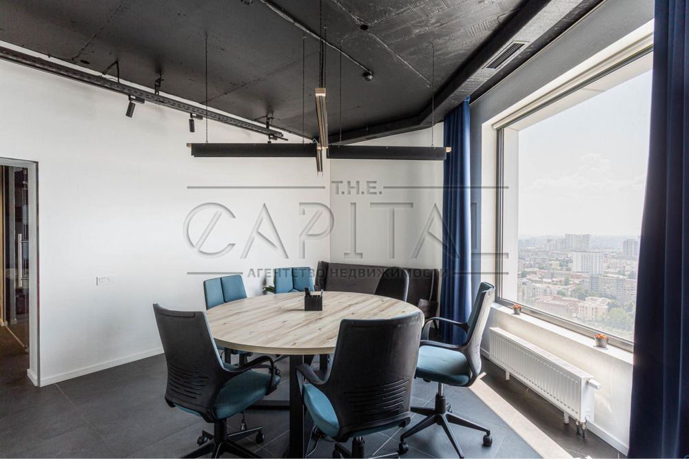 Аренда шикарного дизайнерского офиса в БЦ Carnegie Tower, Карнеги