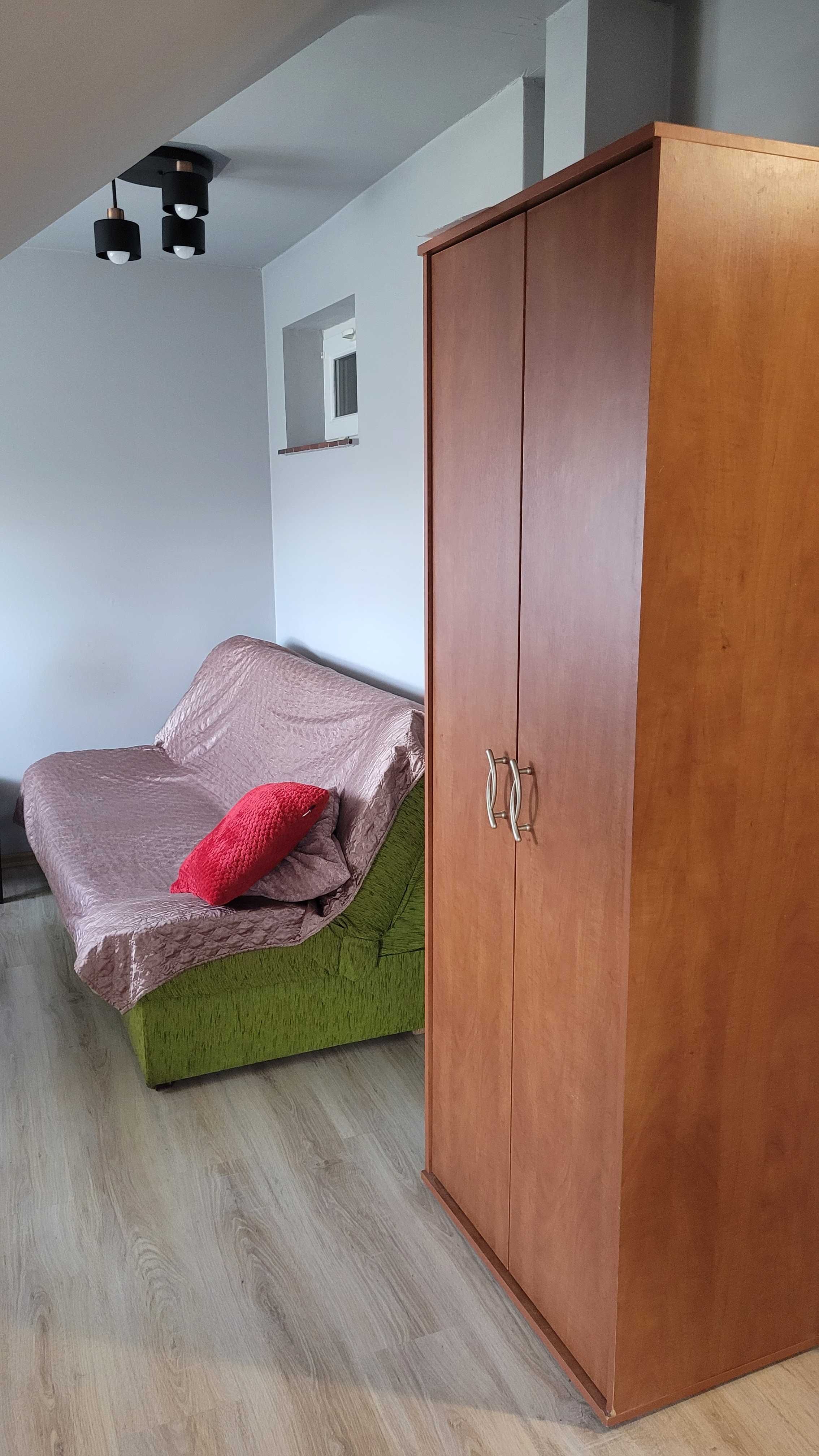 Kawalerka tanio jak pokój  dla 1 osoby przy Forum, od czerwca
