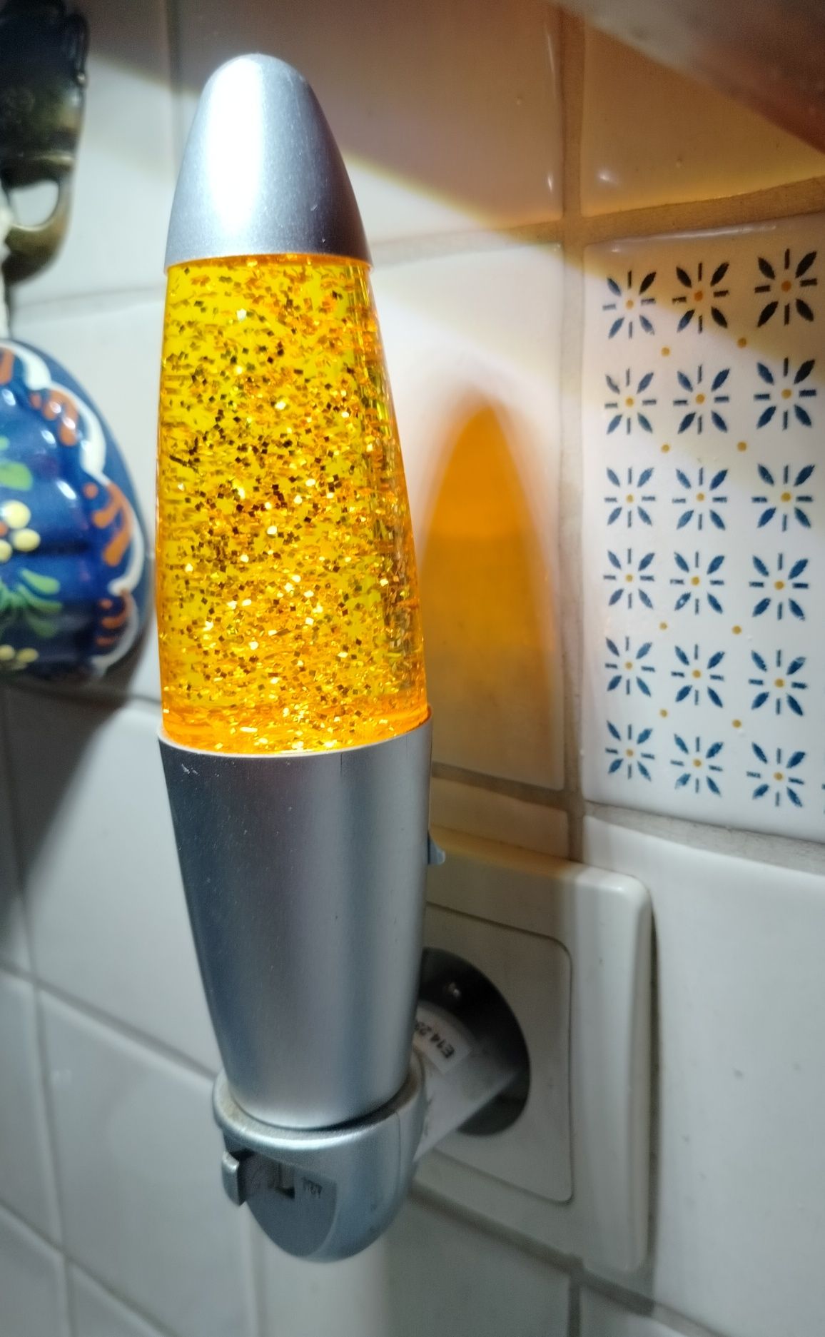 Lampka glitter brokatowa w kontakt