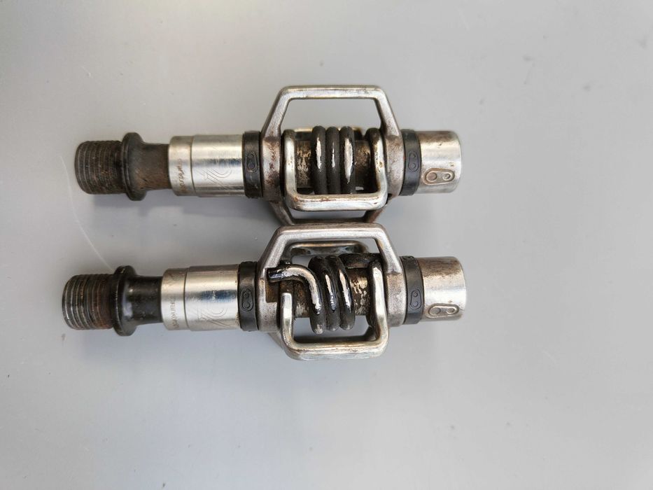 Dobre, topowe pedały zatrzaskowe CRANKBROTHERS EGG BEATER 2