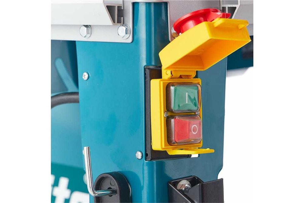 Стаціонарна циркулярна пилка (Распиловочный станок)Makita 2712 1950 Вт