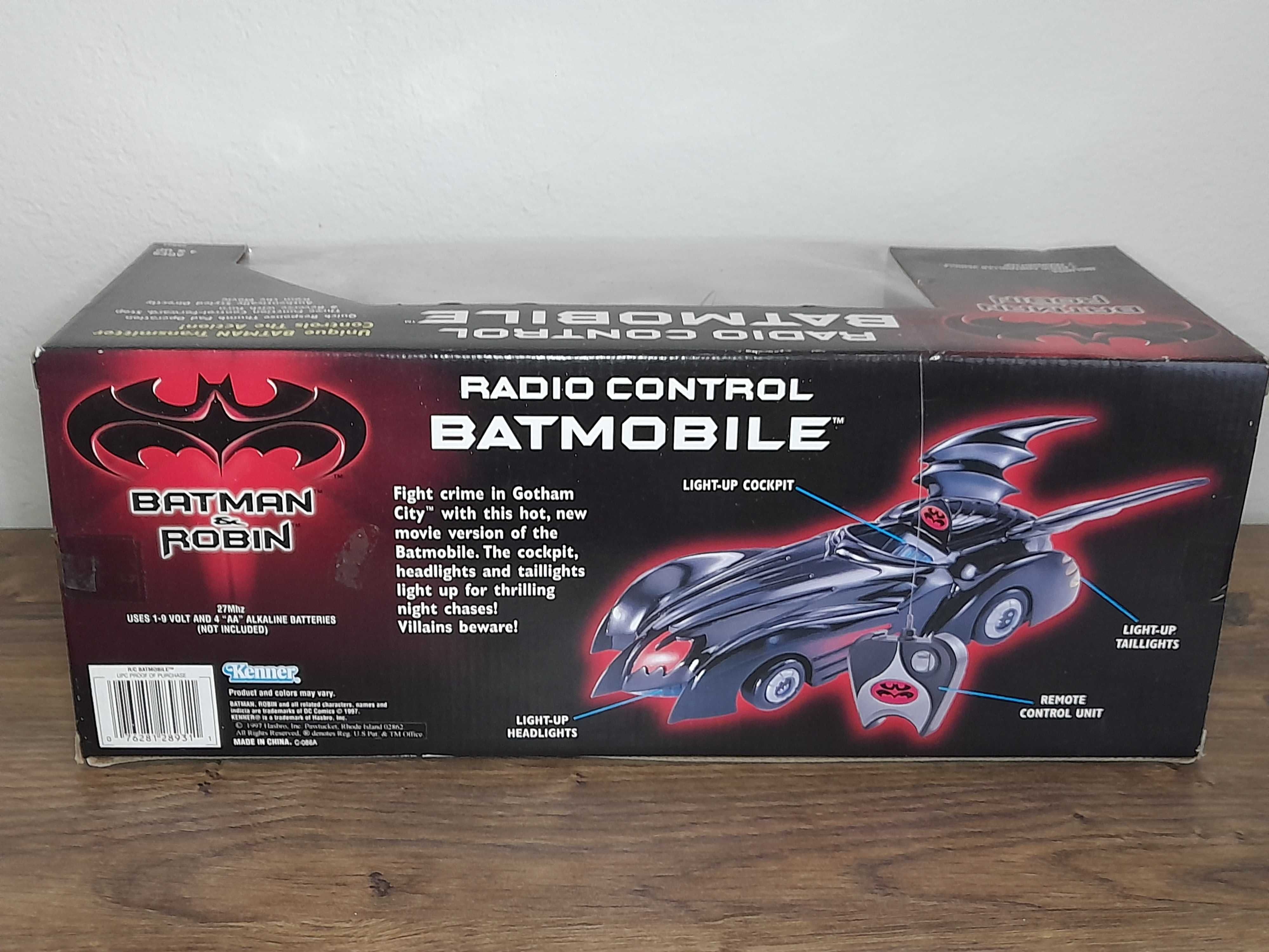 Radio Control Batmobile - BATMAN & ROBIN (KENNER 1997)