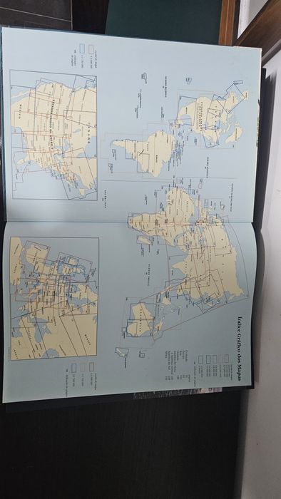 Grande Atlas Universal