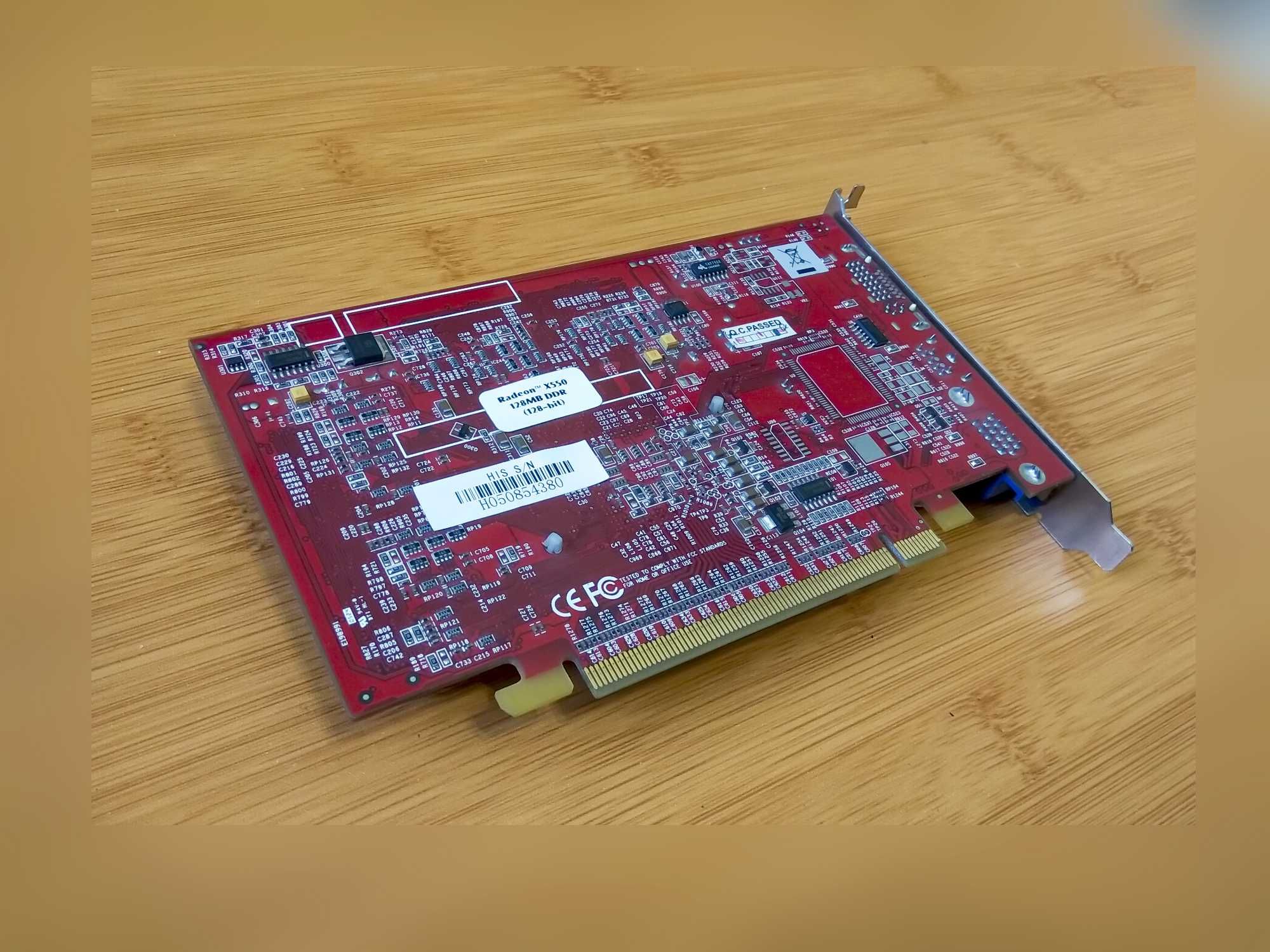 Видеокарта Sapphire RADEON X550 128MB