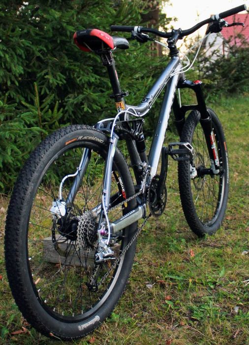 KONA DAWG deluxe WySyŁkA FULL 3x9 BOMBER deore FOX fuel trance spark