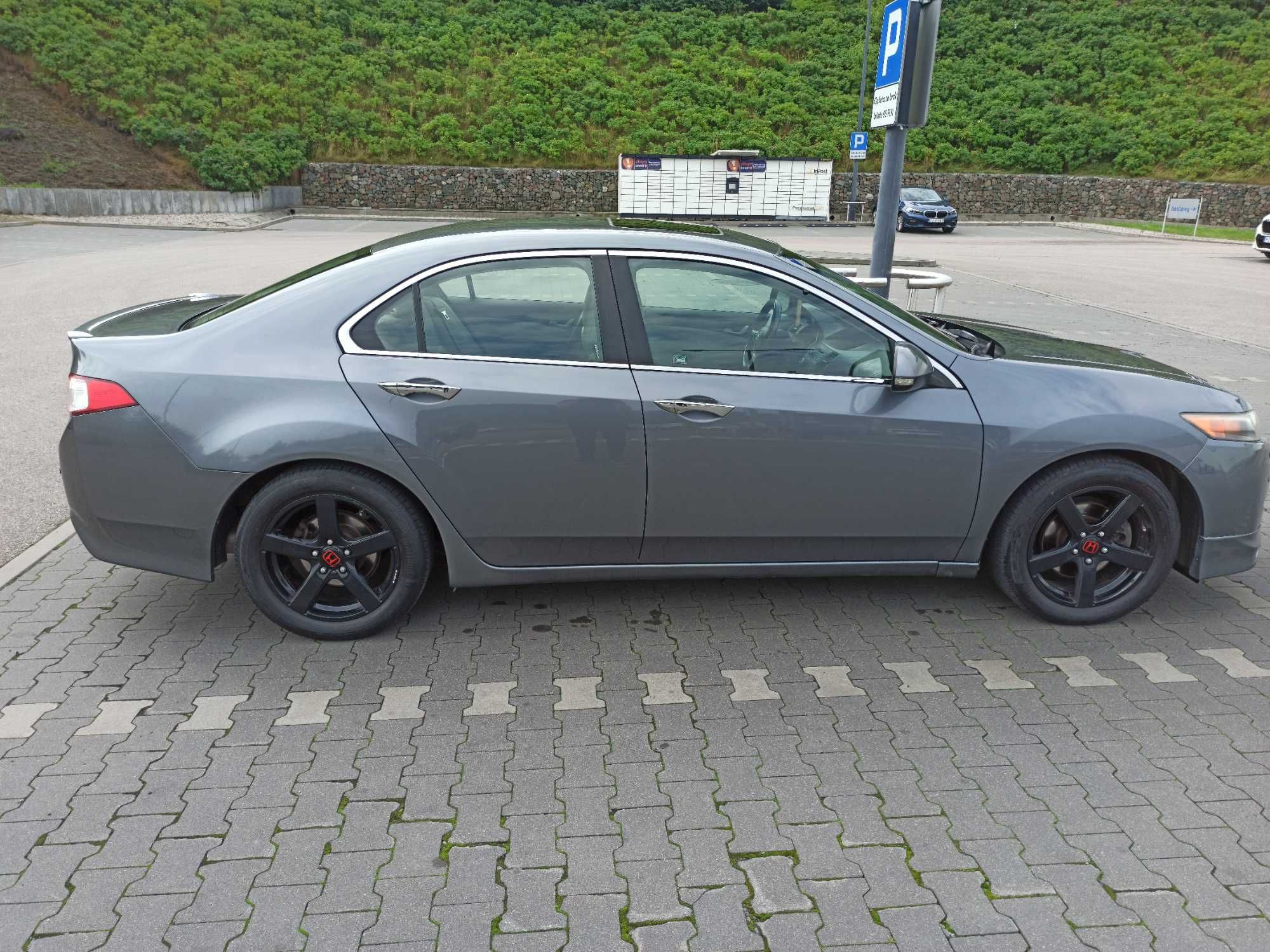 Honda Accord VIII 2.0 | Salon Polska