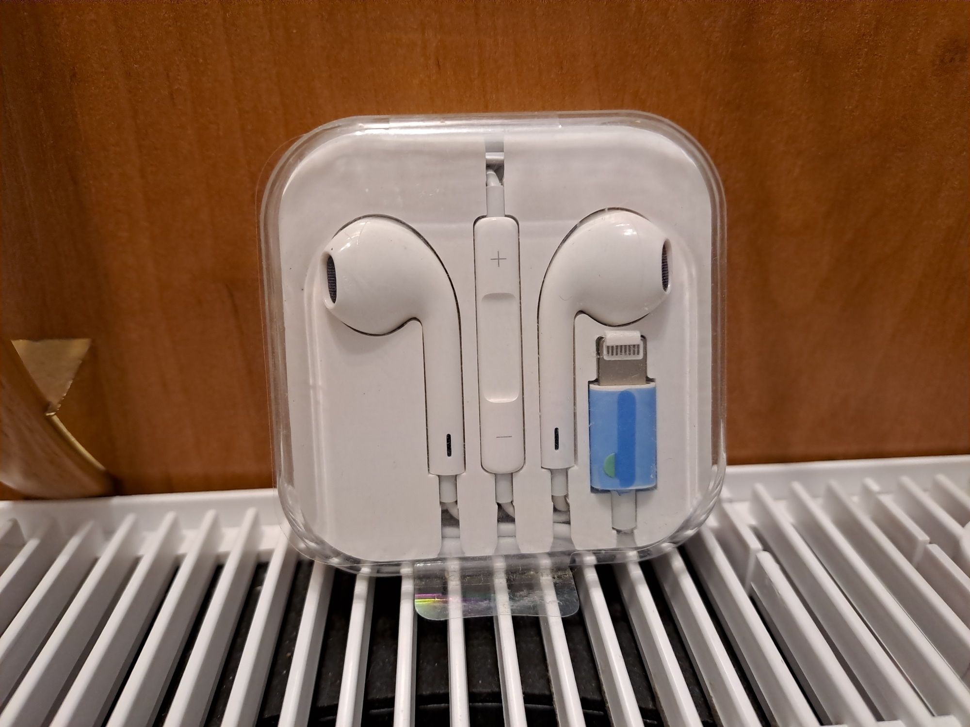 Słuchawki iphone białe, przewodowe wejście lightning