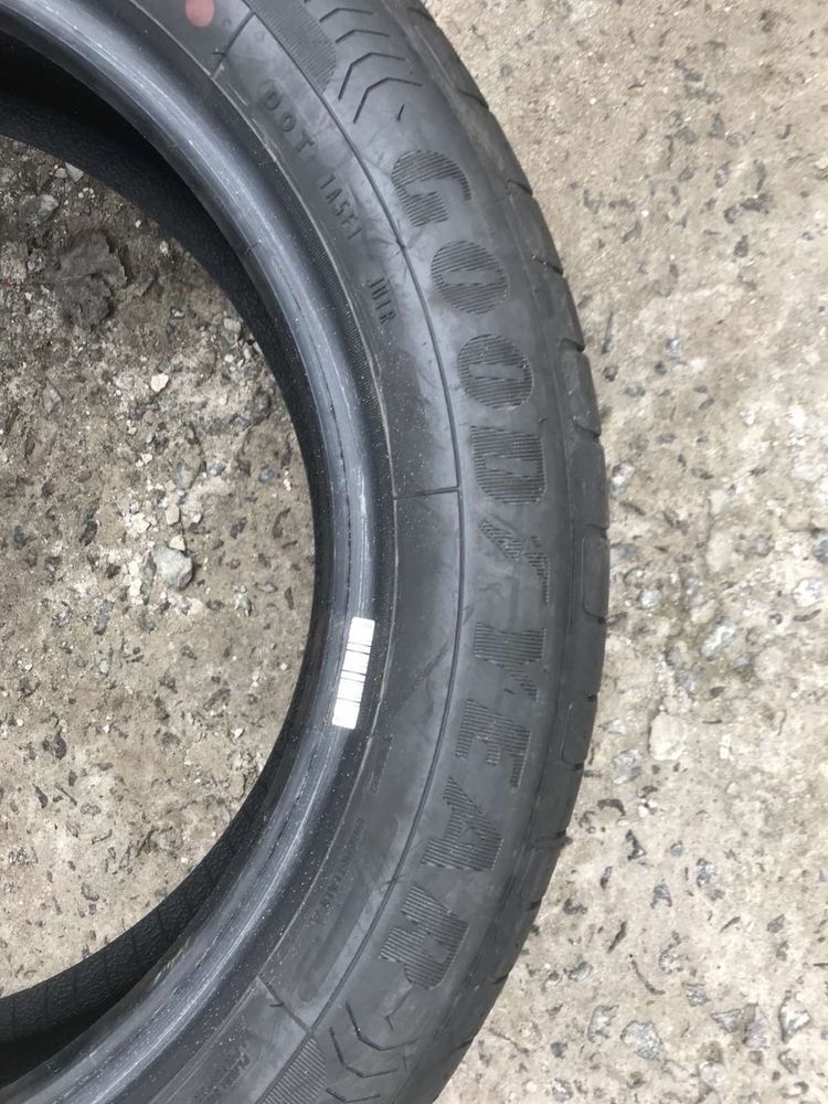 Goodyear EfficientGrip Performance 205/55r17 комплект нові літо шини