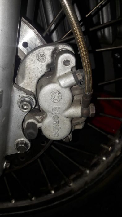 zacisk hamulcowy przŏd Brembo Ktm Lc2 125 sachs zx zz Yamaha Dt części