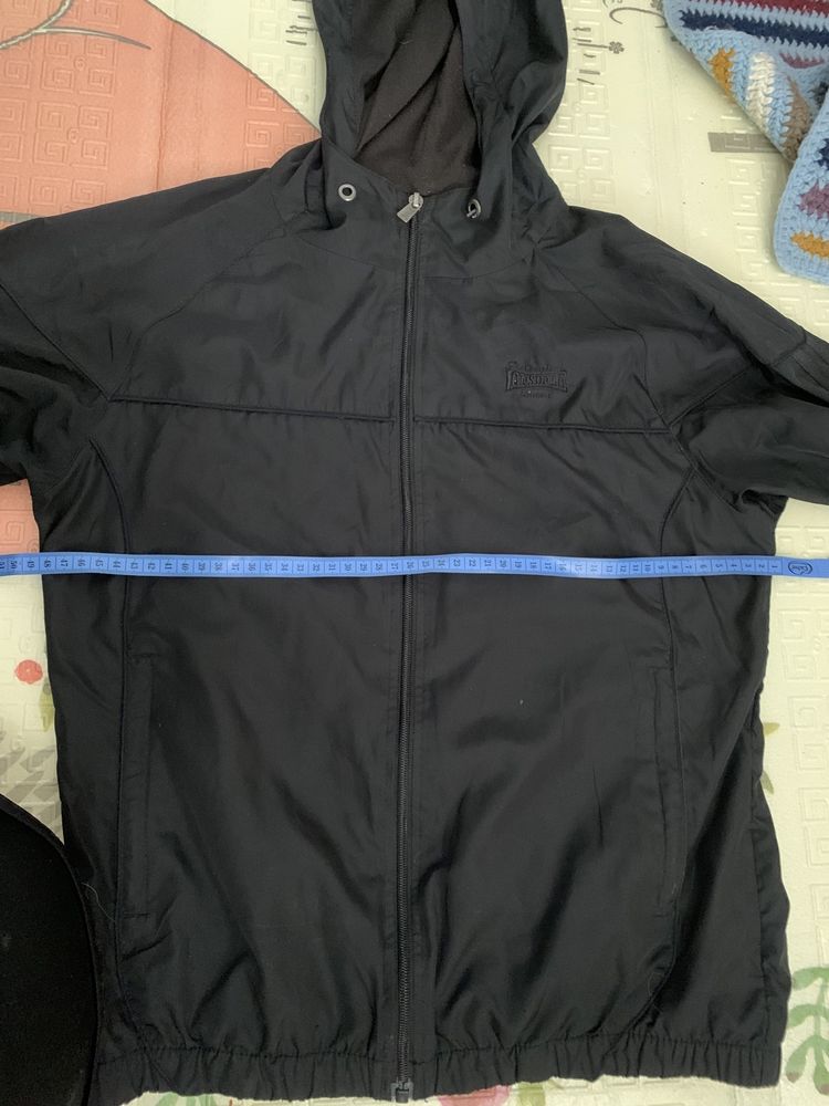 Ветровка Lonsdale размер S