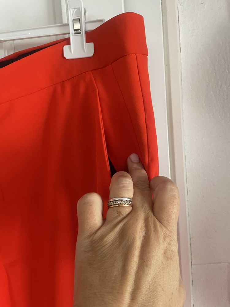 Fato laranja da Zara, calca e tunica