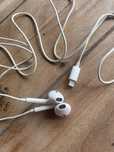 Słuchawki douszne APPLE Earpods - oryginalne - zlacze lightening
