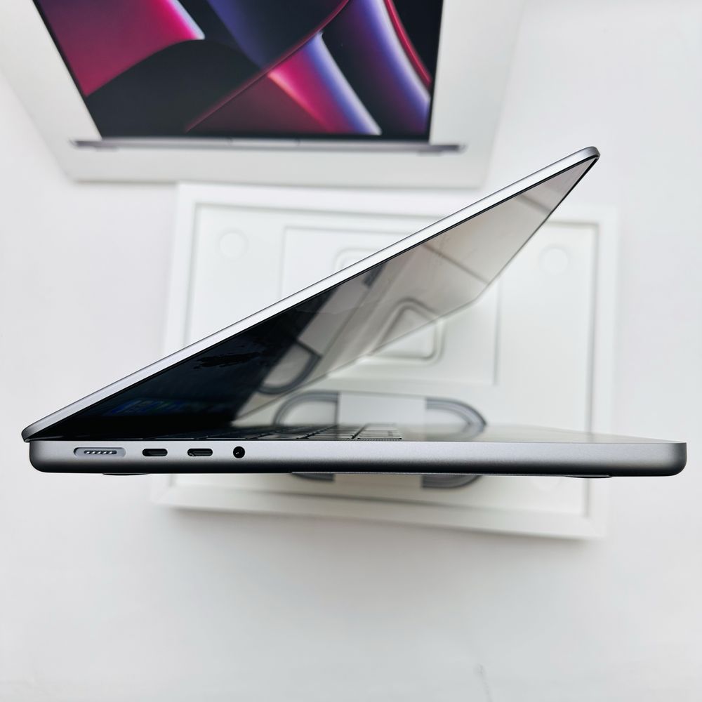 Як новий! MacBook Pro 14" 2023 M2 Pro Space Gray 32GB 512GB SSD