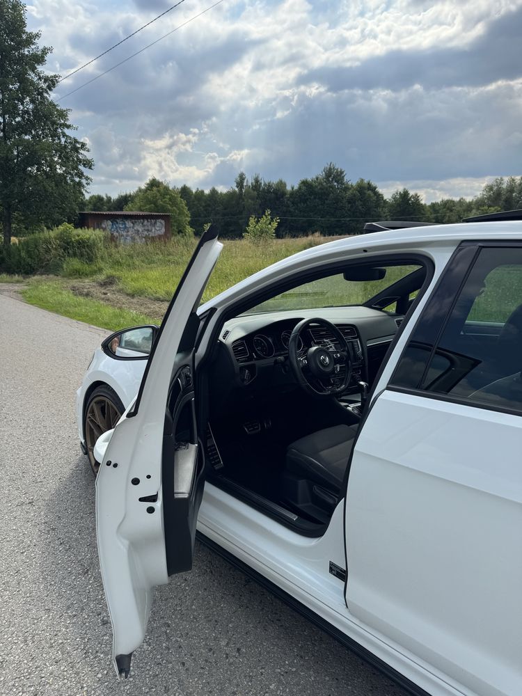 Volkswagen Golf 7R 2.0 TFSI