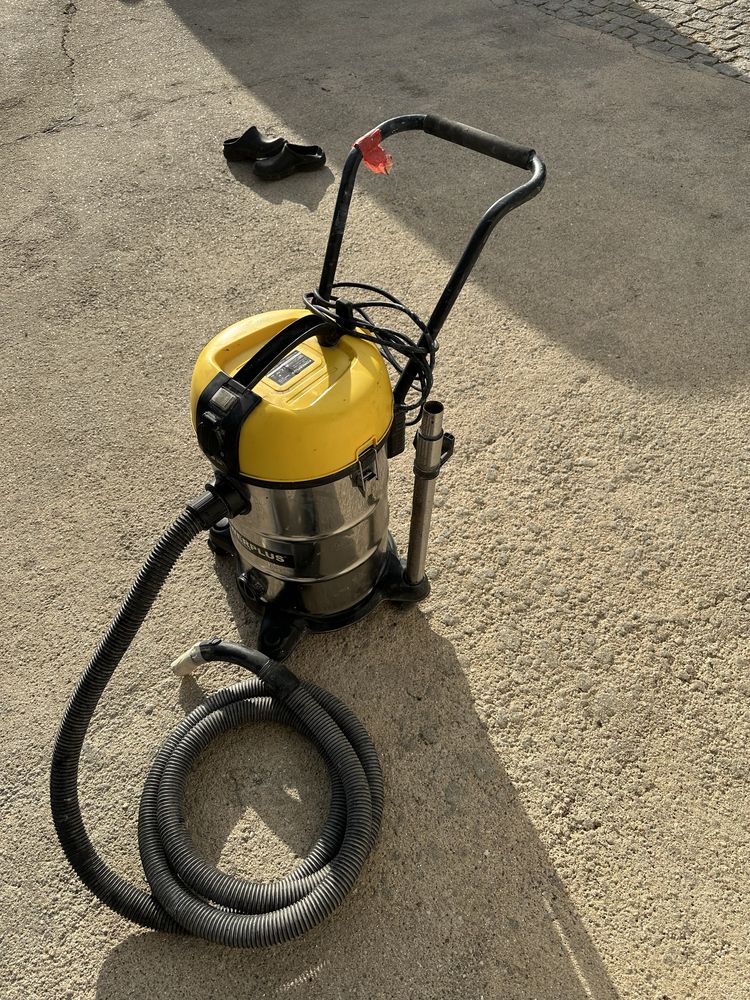 Aspirador Profissional 30L powerplus