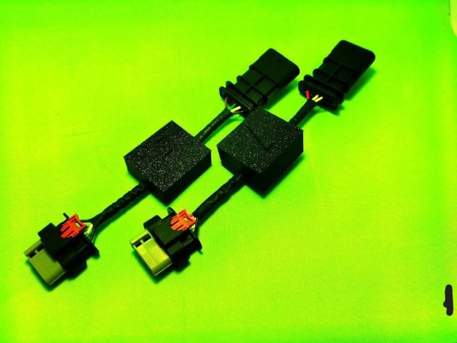 тesla model 3; Y / перехідник стопів (жовтий поворот, EU)