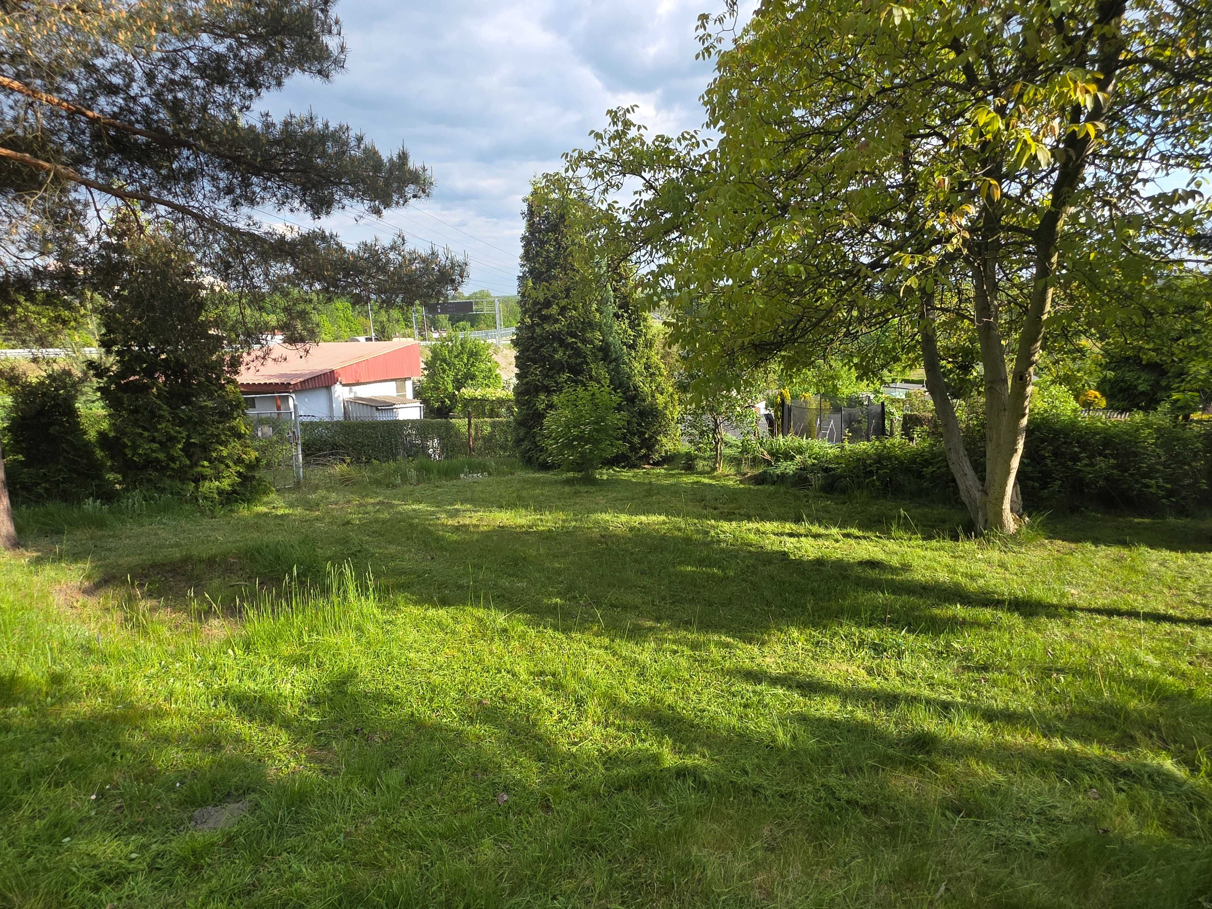 Dzialka rekreacyjna w Rudzie Slaskiej- Bielszowice 'Biala Róza'