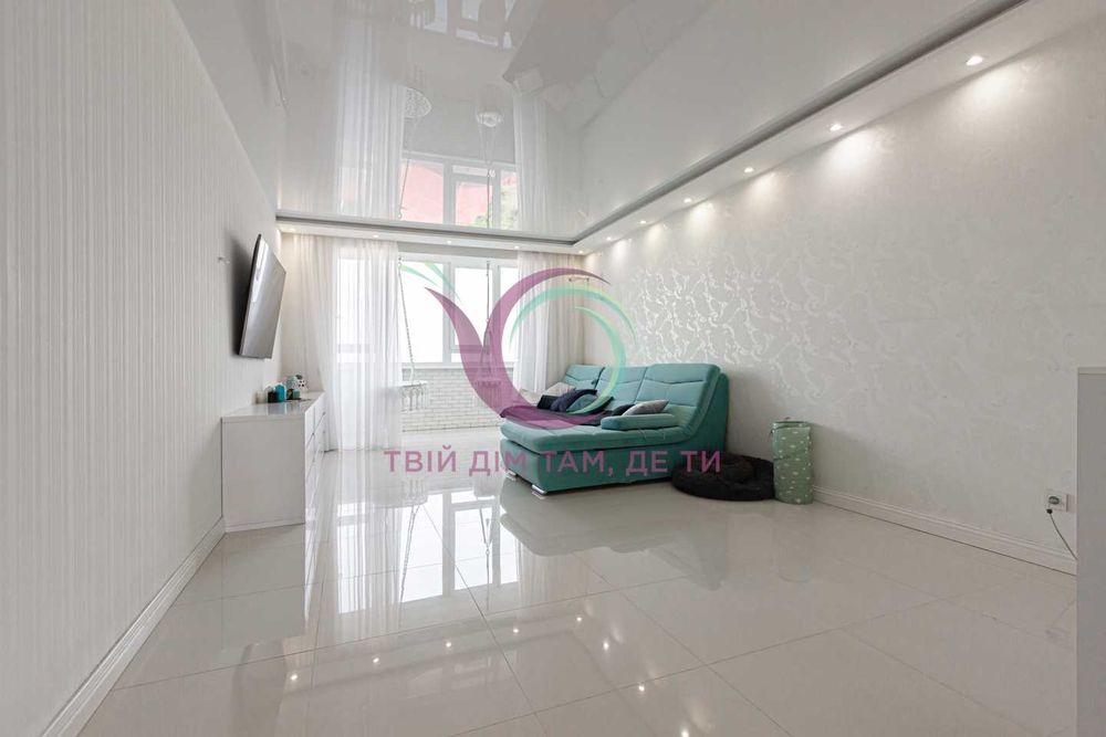 Продається 4-кімнатна квартира з ремонтом, Шевченківський район.