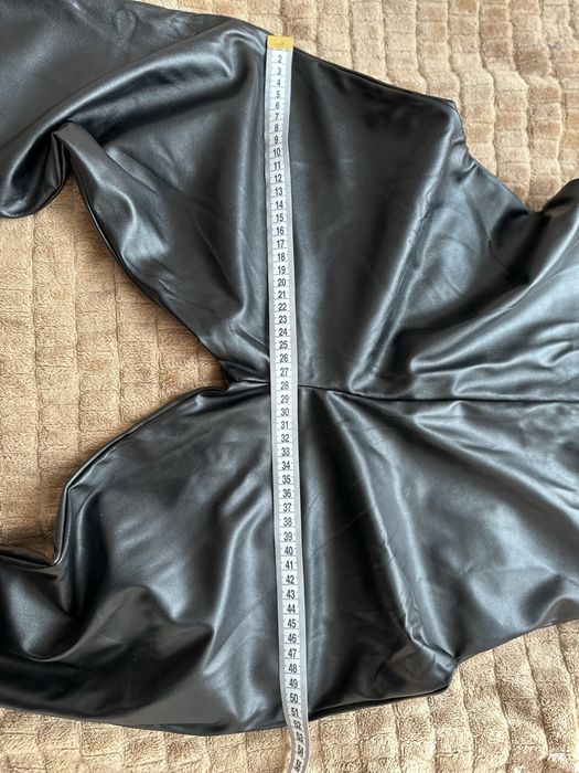 Шкіряні лосини жіночі