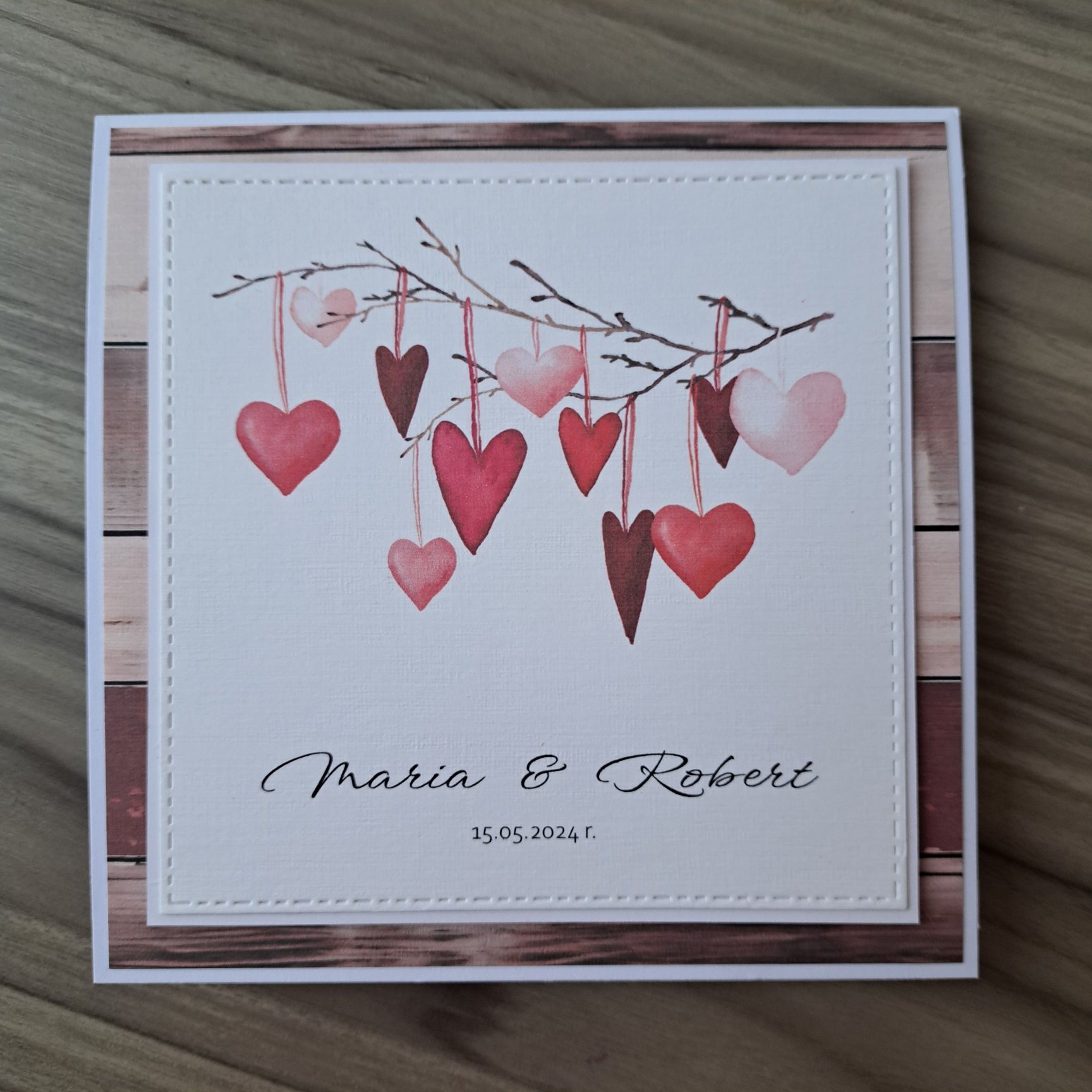 Personalizowana kartka ślubna z sercami