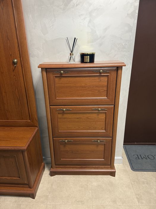 Прихожа, шафа, тумба, передпокій