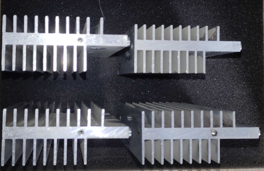 Радиаторы алюминиевые для силовой электроники.