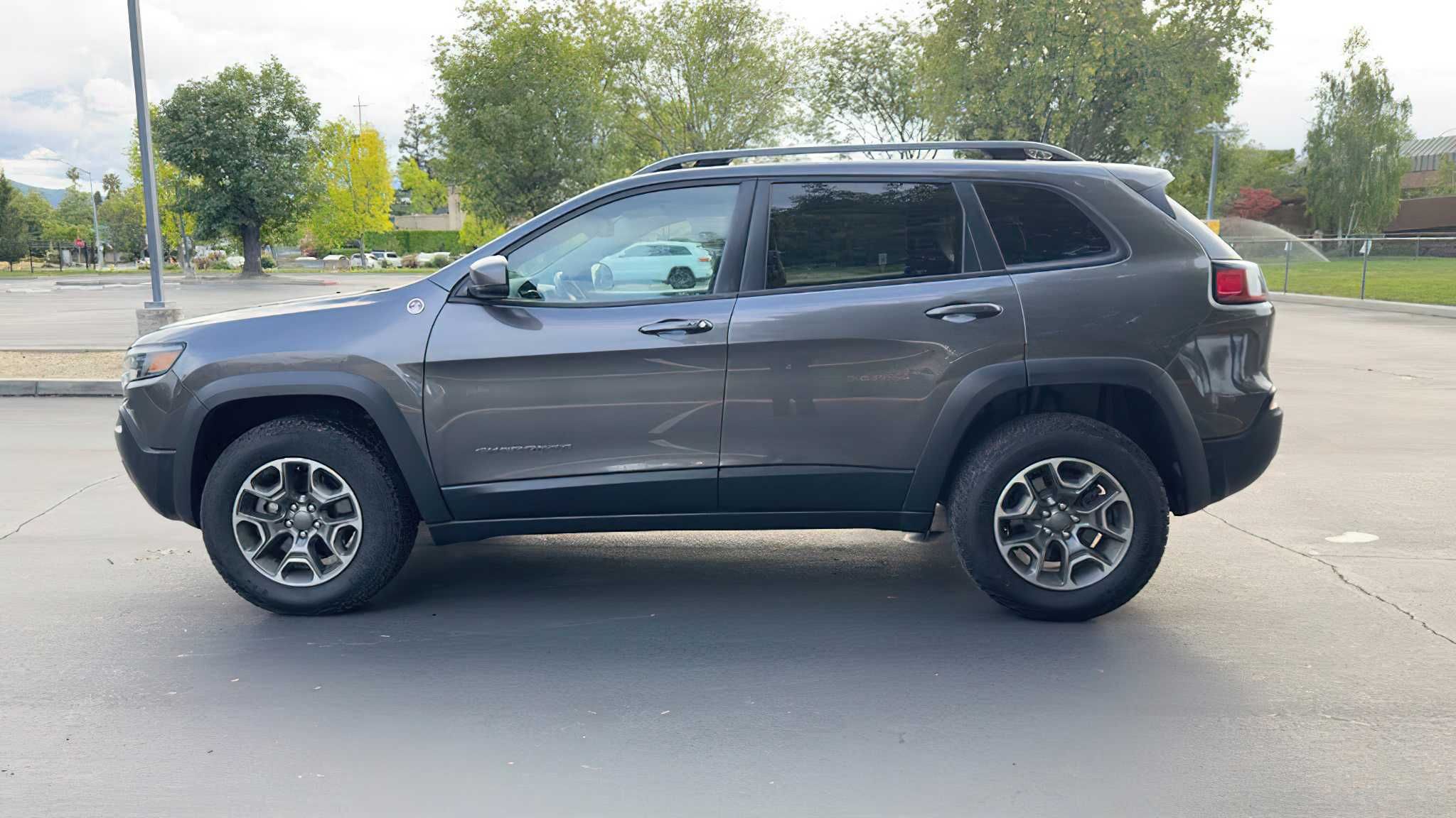 2020  Jeep Cherokee Trailhawk 4WD