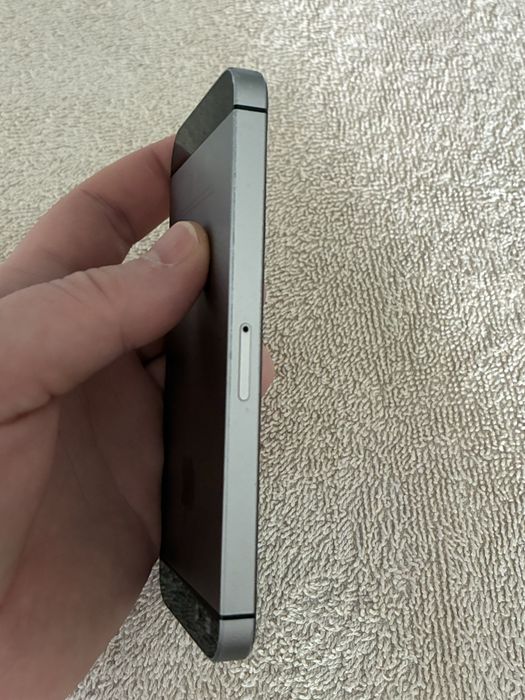 IPhone SE 2016 64 Gb