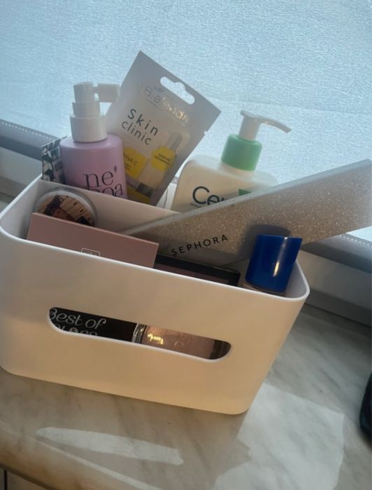 Mystery box z kosmetykami