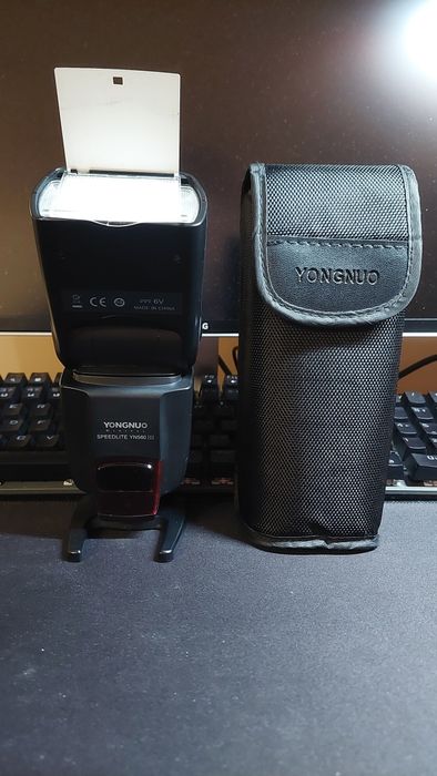 Lampa błyskowa Yongnuo Speedlite YN560 III